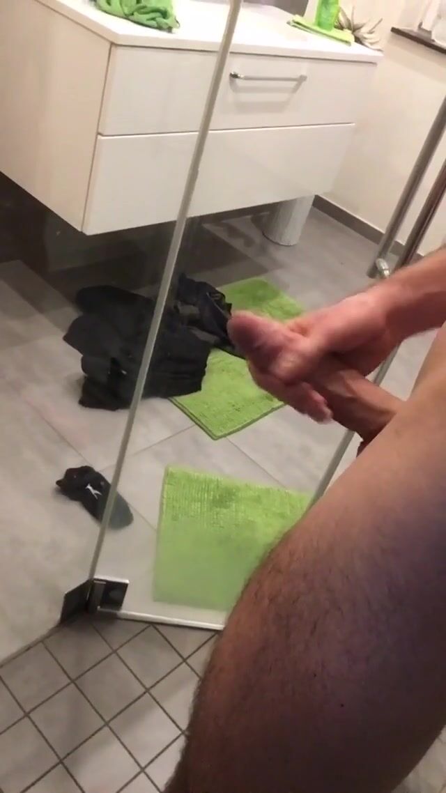 [105] small clips from nt & hot cumshots