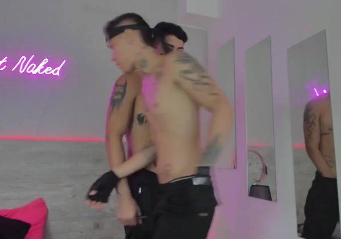 Latino twinks show off amateur cam porn