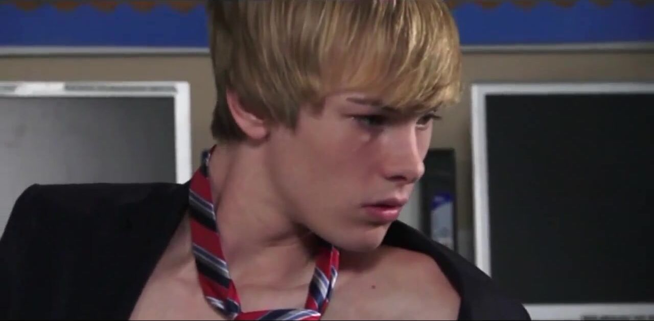 Blond twink's intense hard photo session