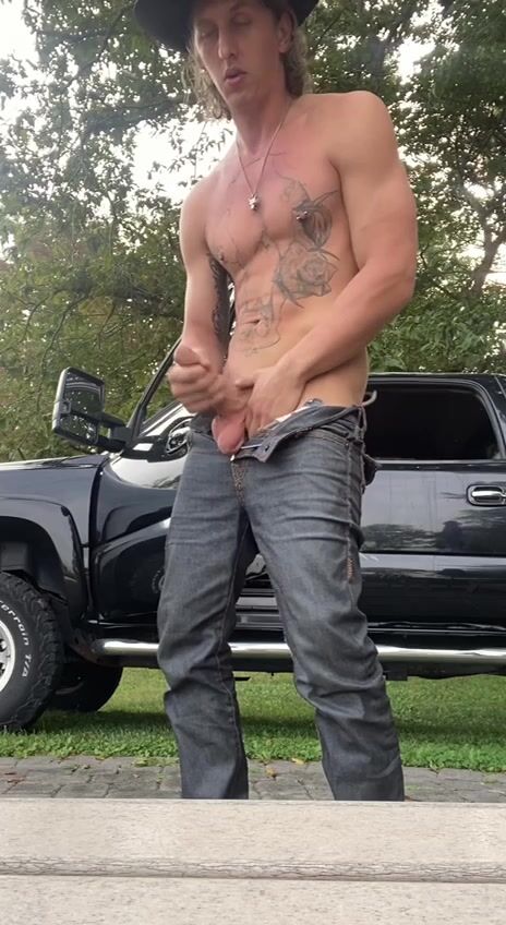 Cowboy rams twink in his bareback truck