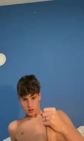 Cute guy wanks big cock