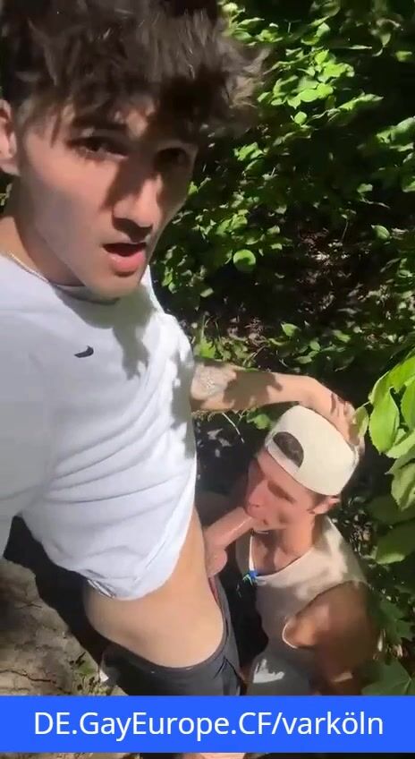 Cock sucking in the park with cologne guy