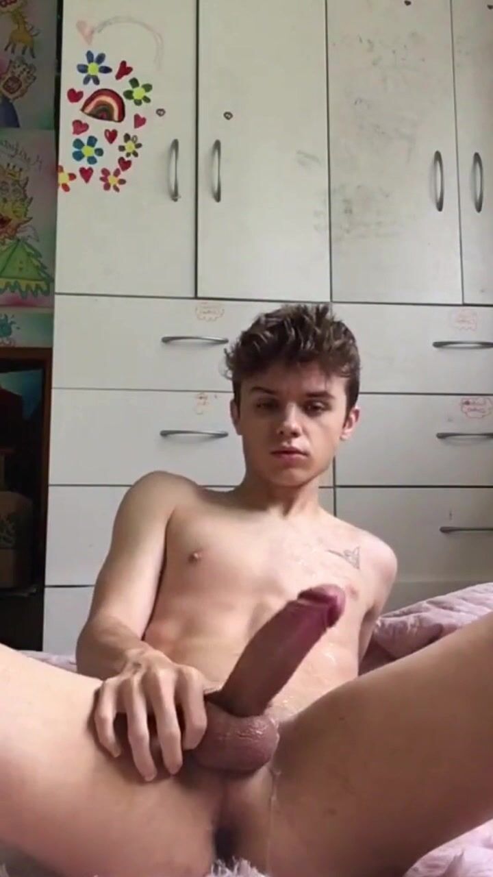 Scandinavian guy returns to childhood bedroom on vacation