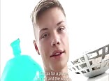 Twink gets narcissistic in raw gay porn