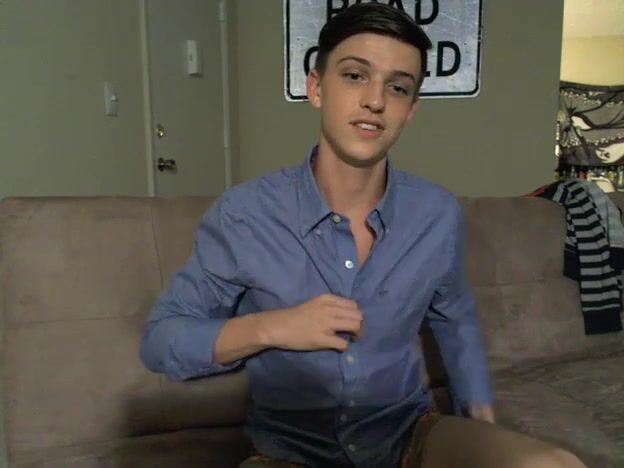 Pig boy flaunts gorgeous ass, fingers & dildos hole, cums hard