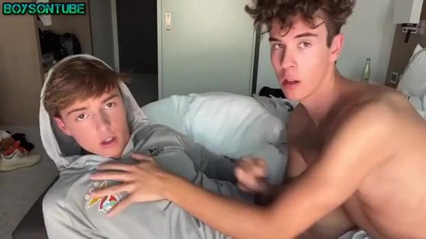 Hot session with very horny gays