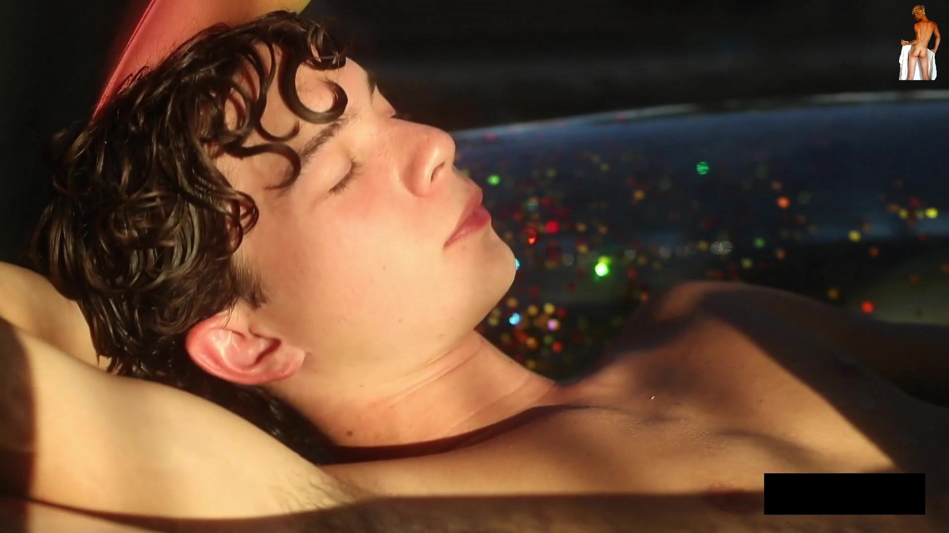 Sexy twink solo tube - gorgeous boy jerks