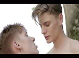 セクシーなスリムな農場少年たちが生でセックス - aaビデオチューブ
