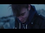 Tommy teen 18 takes it deep