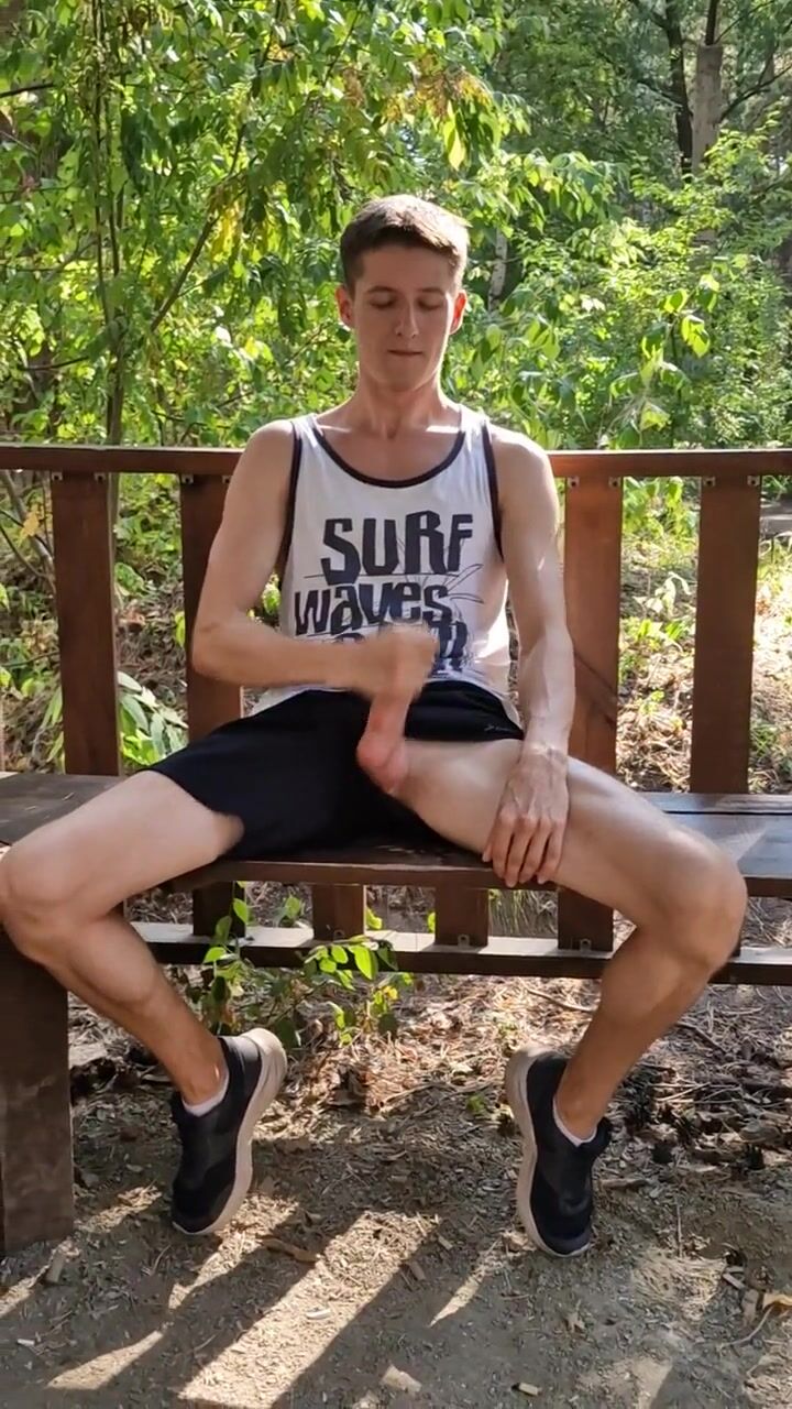 Wanking in the woods 3