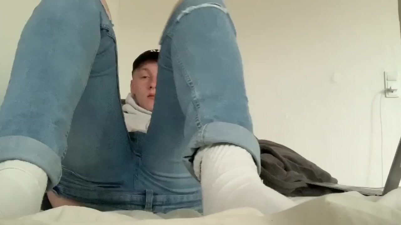 [abx][2][672] - danish teen jerks off while taking off his clothes ...
