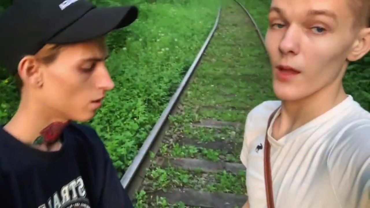 Help a friend in the woods