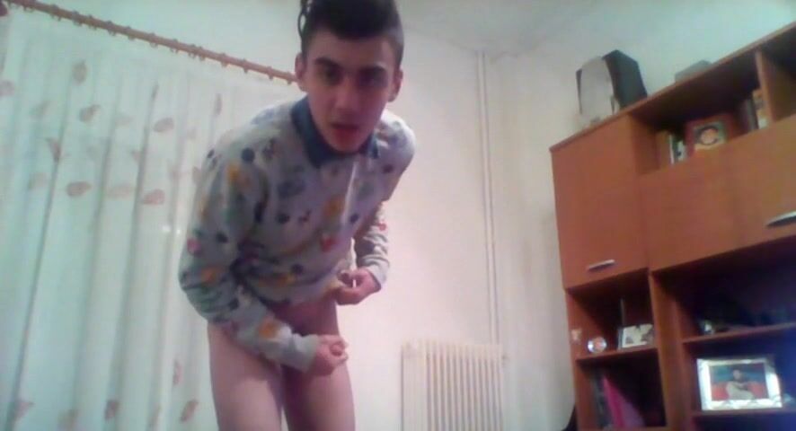 [abx][4][125] - hot guy at home - jerk and cum