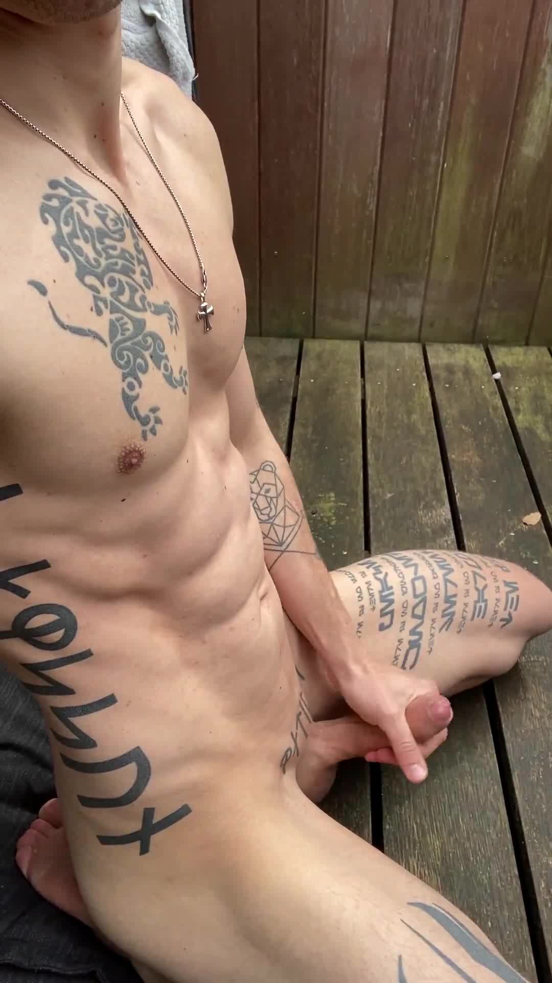 [abx][4][186] - cumshot outside pupplay