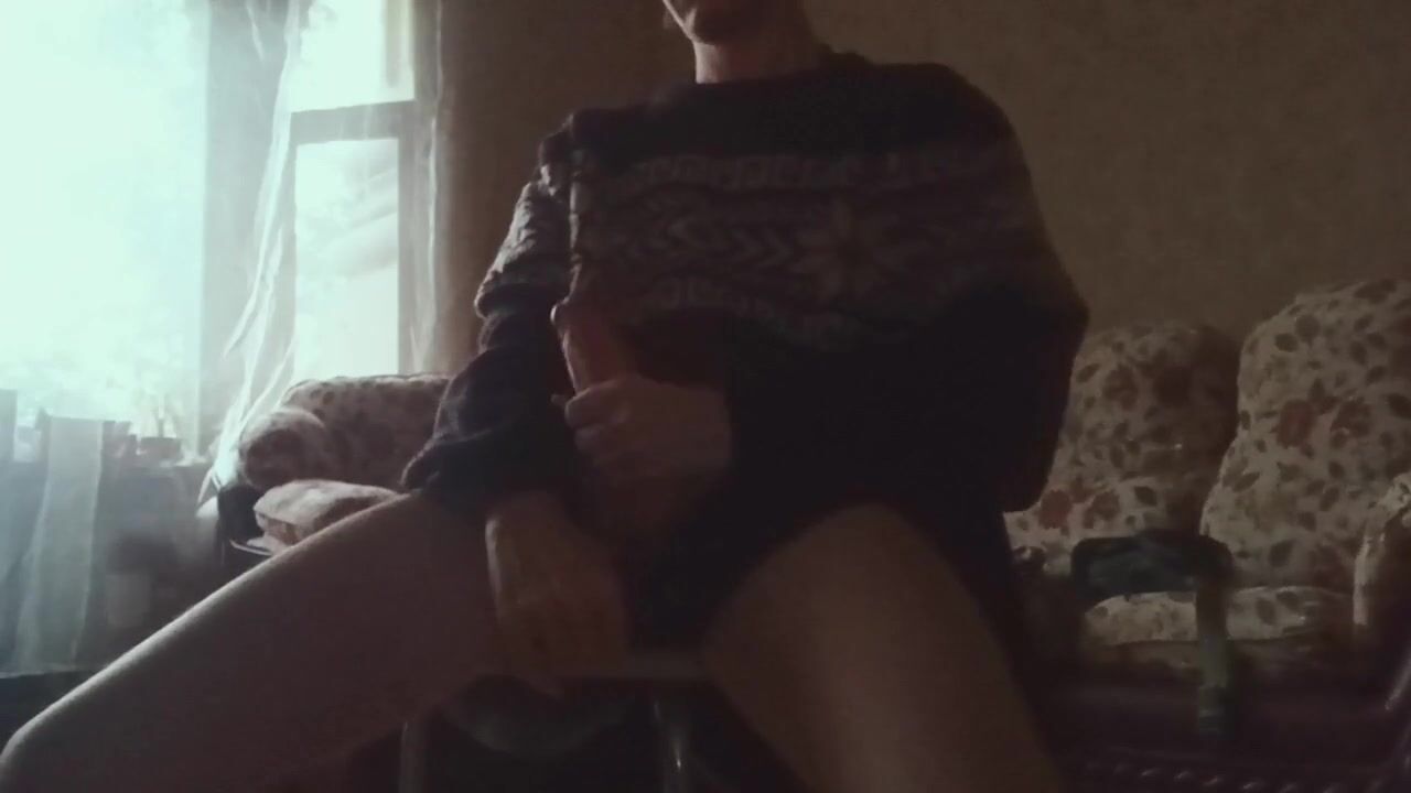 Horny teen jerks off till he cums on the floor