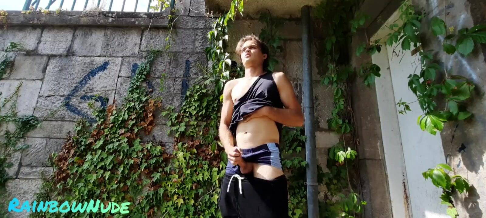 [abx][5][106] - boy masturbating and gets cumshoot