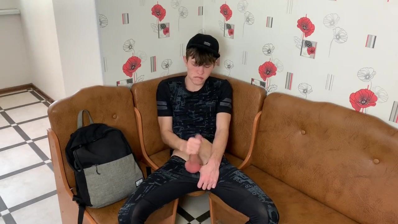 Wichssession auf der couch 3
