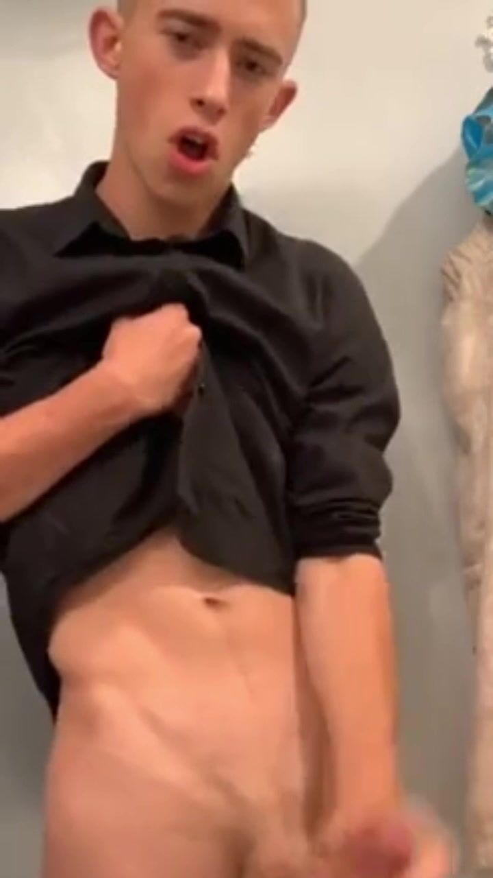 Abx clips cums hard for camera