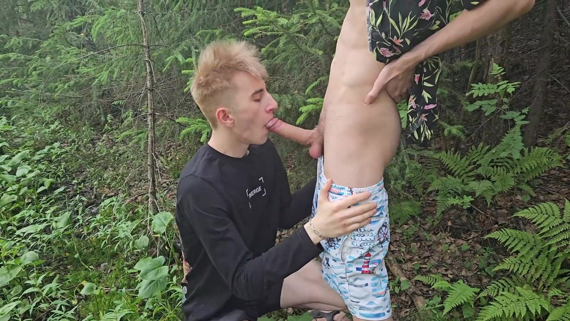 Met a guy on train platform and went bareback