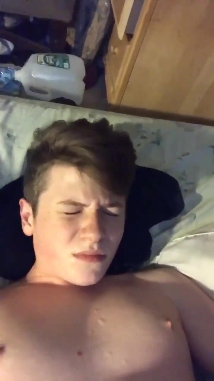 Nice teen wanking 52