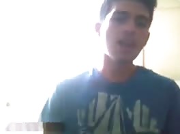 Fetiche de garoto adidas com tubo