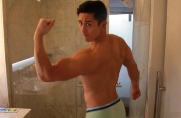 Afternoon shower gay porn videos