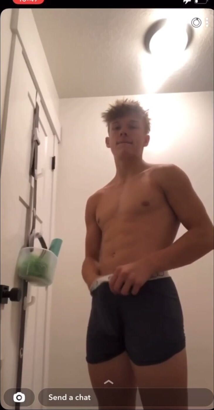 Crazy cum explosion from horny twunk