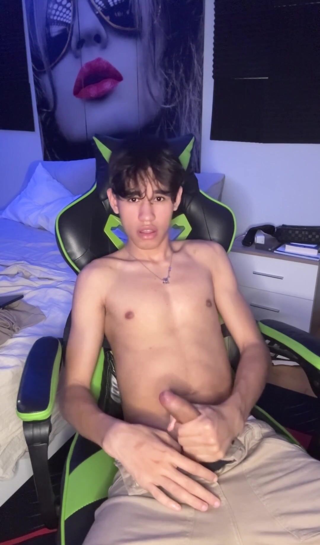 Amateur cam 1alejandrotwinkx1 9