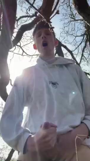 Gay amateur enjoys outdoor solo wank cum