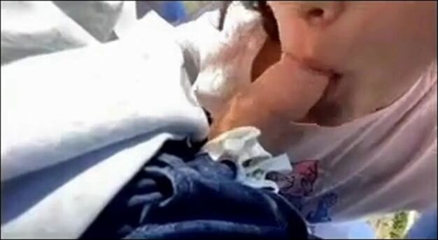 Amateur twink outdoor blowjob on cam