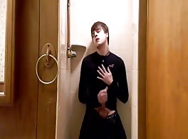 Amateur twink self piss
