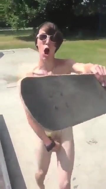 Skater dudes go amateur on webcam