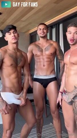 Amateur frat cam house boys fuck