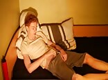 Süßer college-junge kommt hart in porno