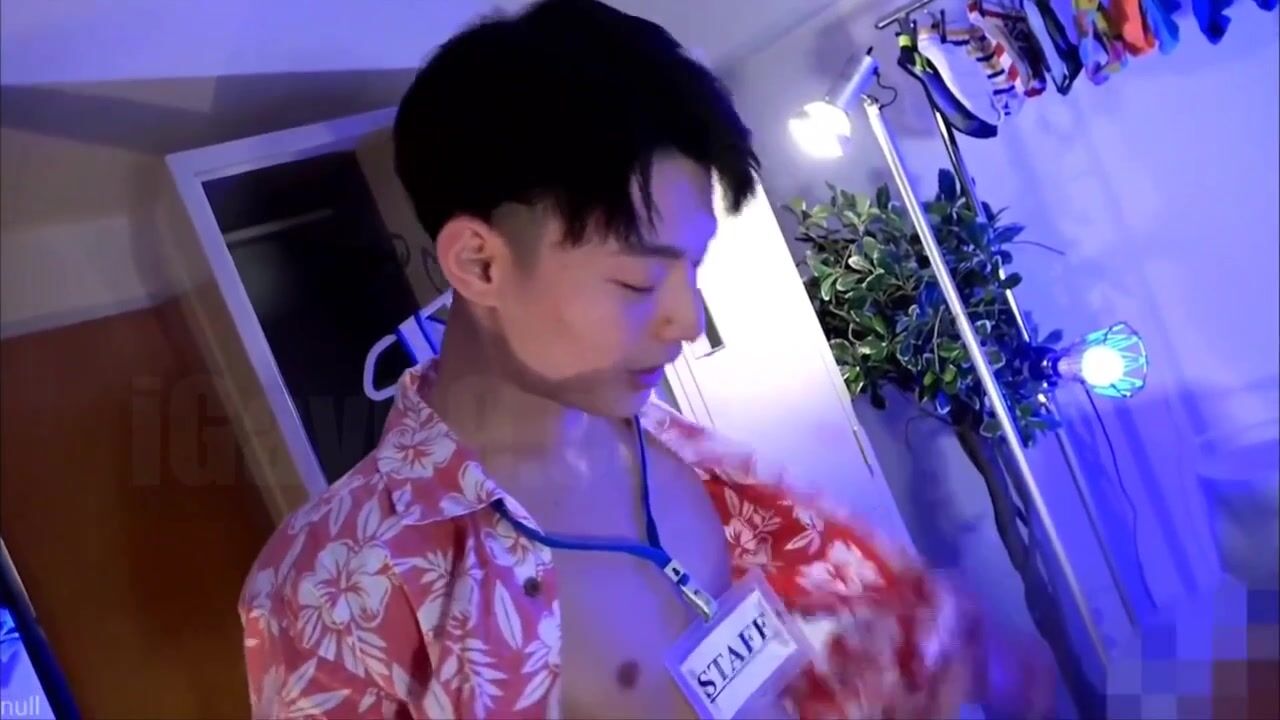 Asian 1112