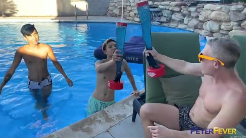 Asian twinks bareback poolside fuck