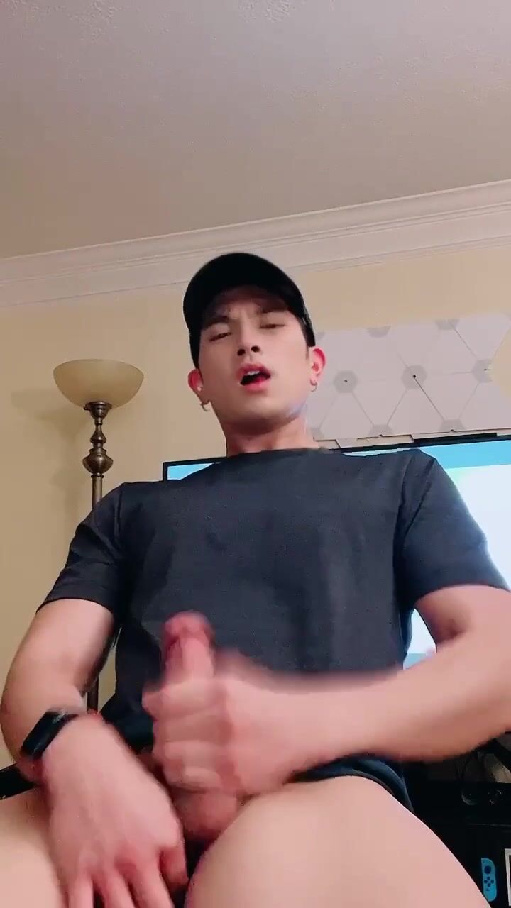 Asian twink's first time jerking off on cam