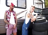 Vidéos porno gay de retour de prison