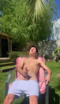 Backyard jerking twink