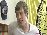 Ados efféminés et autres garçons coquins : compilation brute n°2