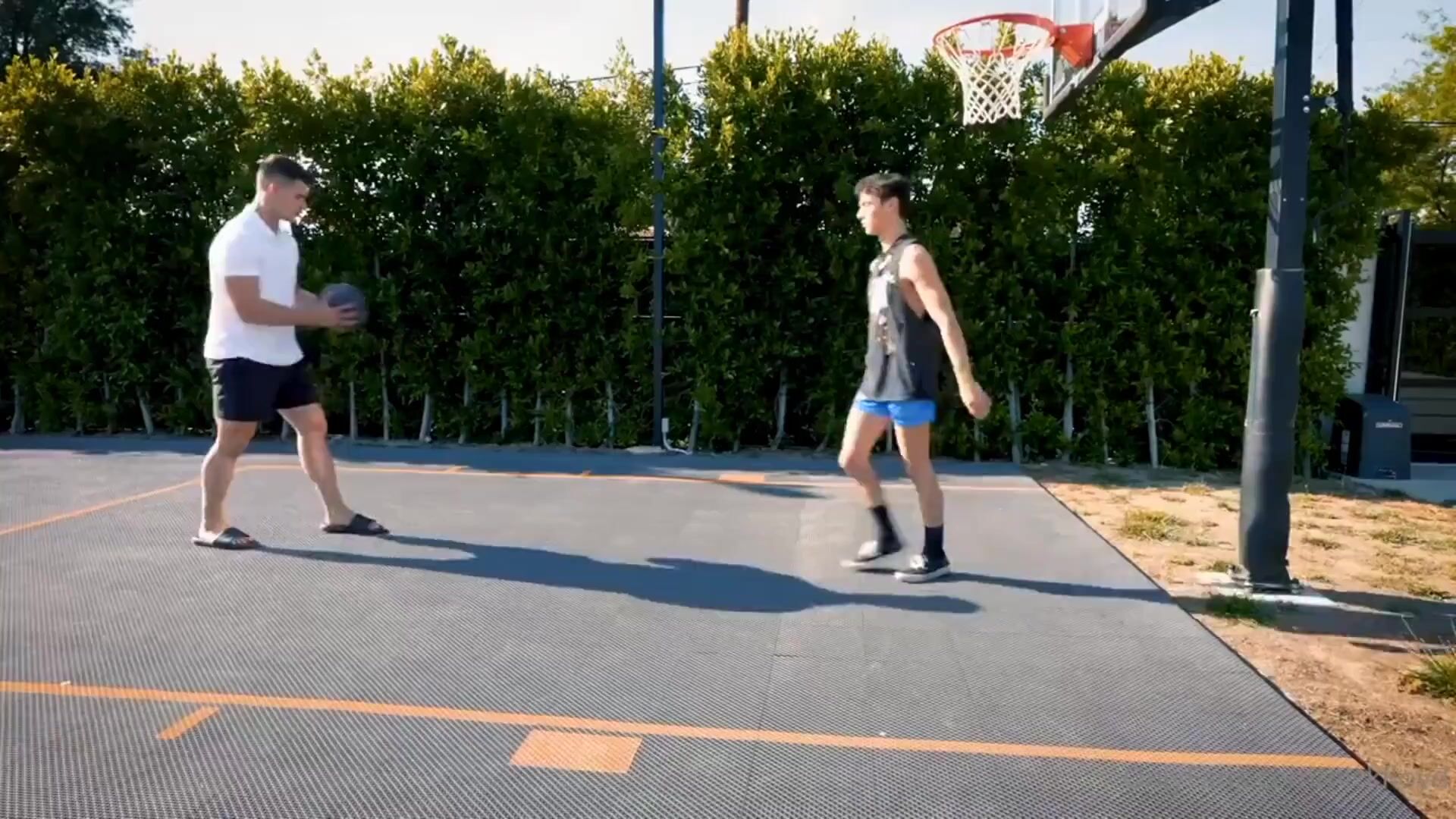 Basketball boys on the court