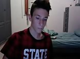 Mann onaniert vor der kamera 2