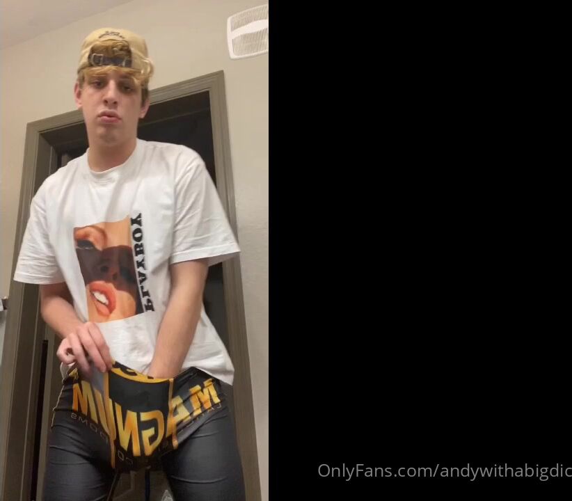 Big dick andy jerks off and cums on cam