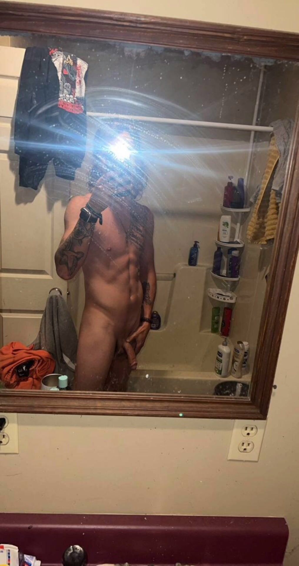 Compilación de chico rural con polla grande masturbándose y corrién...