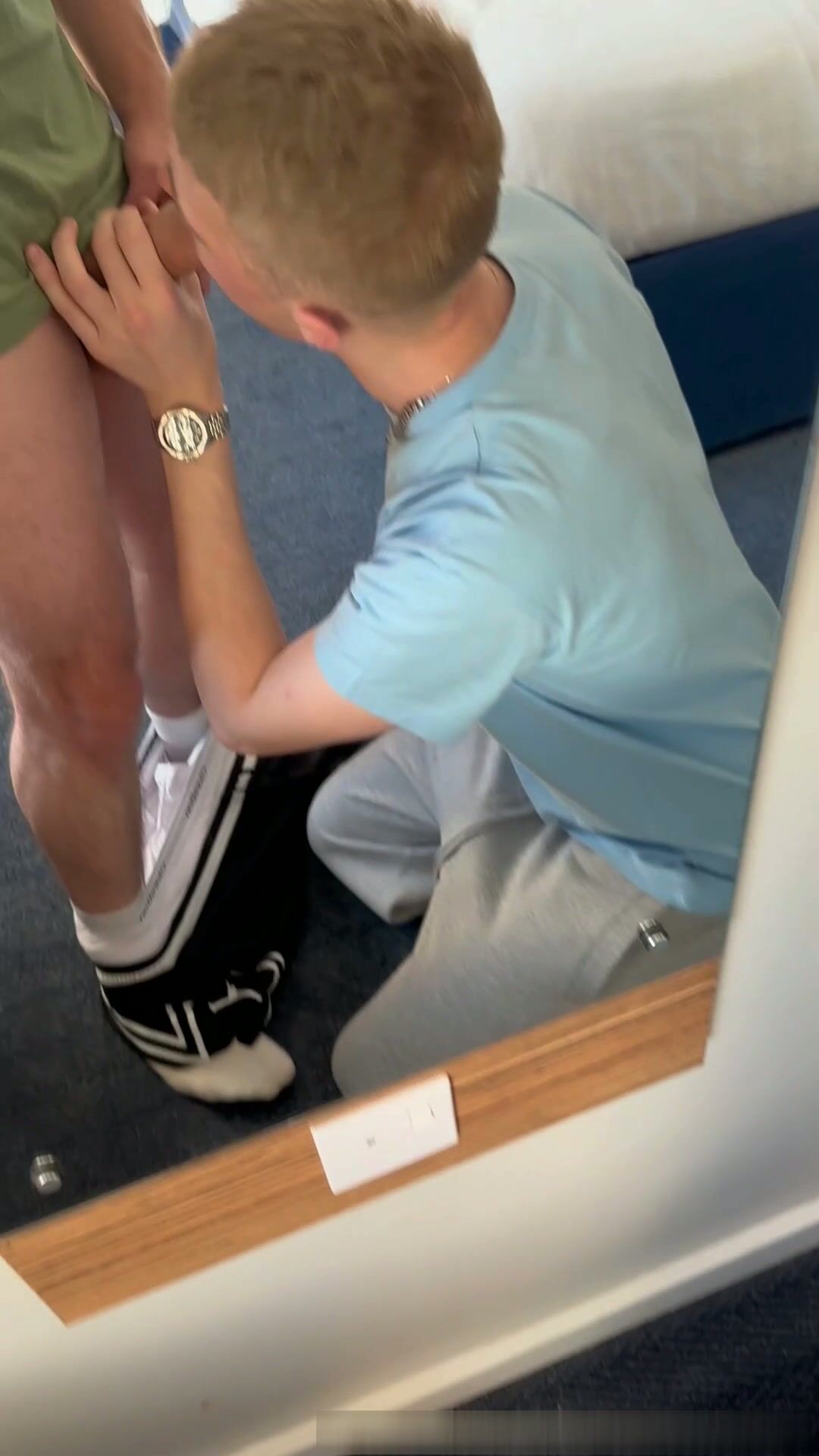 Grosses bites d'ados baisent dur