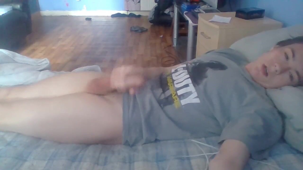 Big dick straight boy jo session