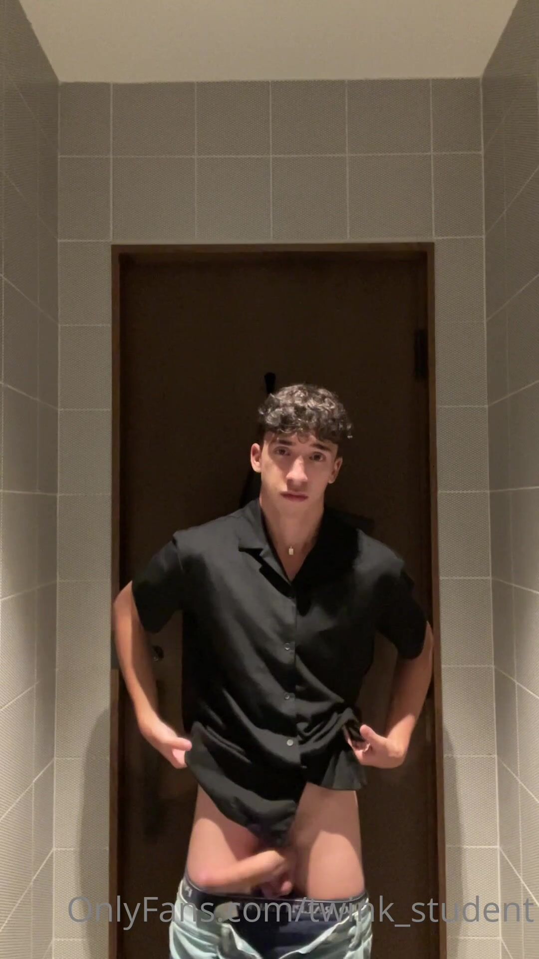 Bl big cock boy wiggle