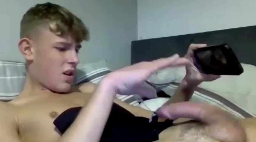 Blond teen twink cums hard