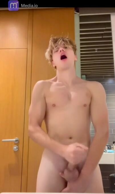Blond canadian teenager jerks off and cums hard
