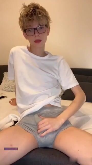 School twink cums hard for cute blonde boys